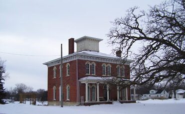 Lee mansion in the winter